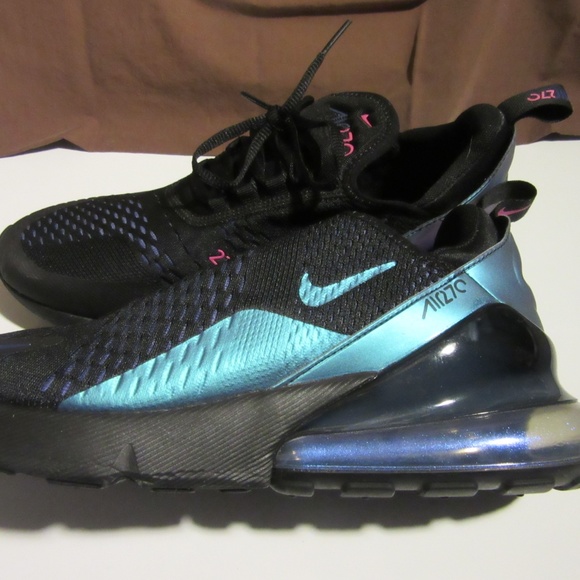 Nike Air Max 270 - Size 10.5 - Picture 4 of 7